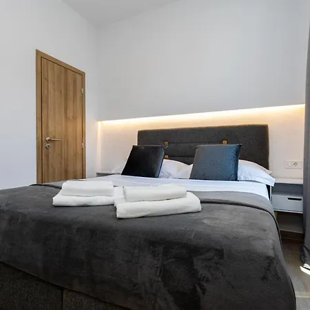 San Leopoldo Apartment *
