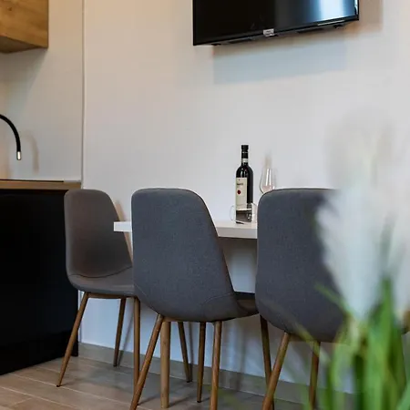 San Leopoldo 公寓 *